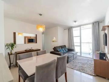 Apartamento à venda em Praça Joaquim Honorato de Camargo - Varanda