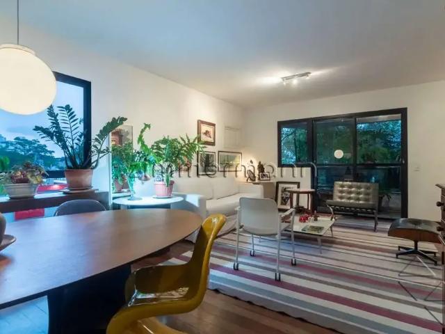 Apartamento para Venda em São Paulo/SP Panamby 3 Quartos