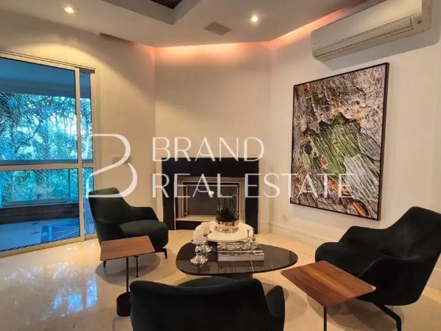 Apartamento para Venda em São Paulo/SP Panamby 4 Quartos