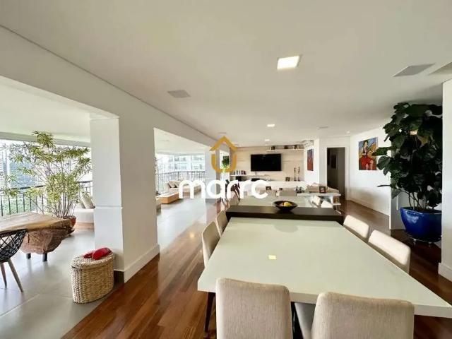 Apartamento para Venda em São Paulo/SP Panamby 4 Quartos