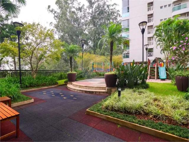 Apartamento para Venda em São Paulo/SP Panamby 5 Quartos