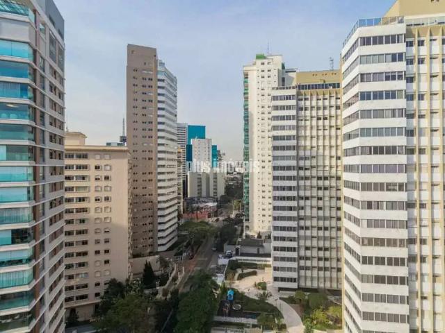 Apartamento para Venda em São Paulo/SP Paraíso 3 Quartos