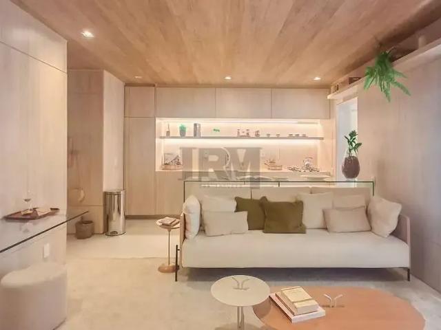 Apartamento para Venda em São Paulo/SP Parque Imperial 2 Quartos