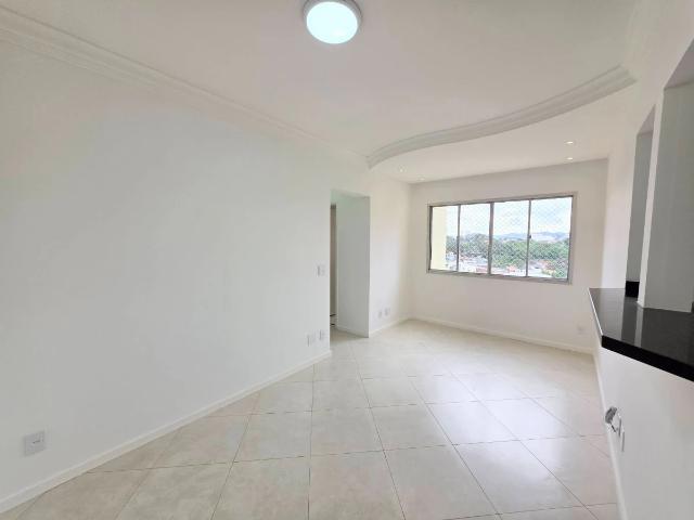 Apartamento para Venda em São Paulo/SP Parque Maria Domitila 2 Quartos