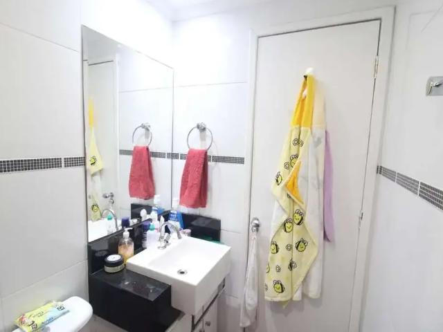 Apartamento para Venda em São Paulo/SP Parque Maria Domitila 2 Quartos