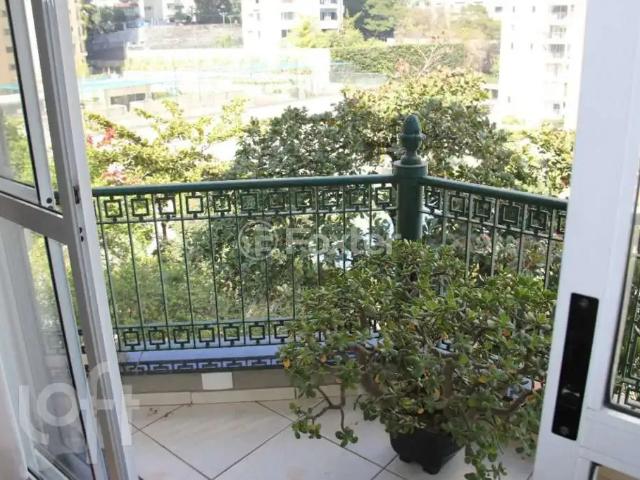 Apartamento para Venda em São Paulo/SP Real Parque 2 Quartos