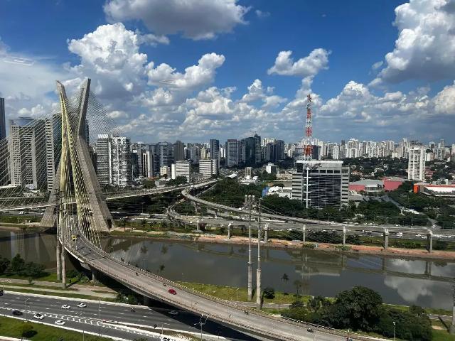 Apartamento para Venda em São Paulo/SP Real Parque 3 Quartos