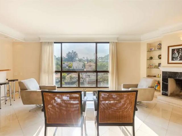 Apartamento para Venda em São Paulo/SP Real Parque 4 Quartos
