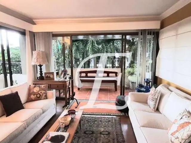 Apartamento para Venda em São Paulo/SP Real Parque 4 Quartos
