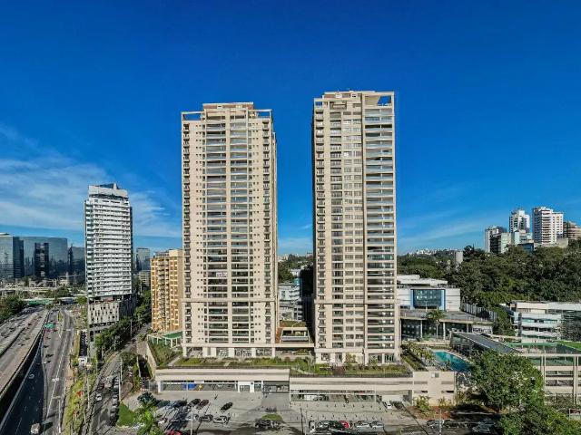 Apartamento para Venda em São Paulo/SP Real Parque 4 Quartos