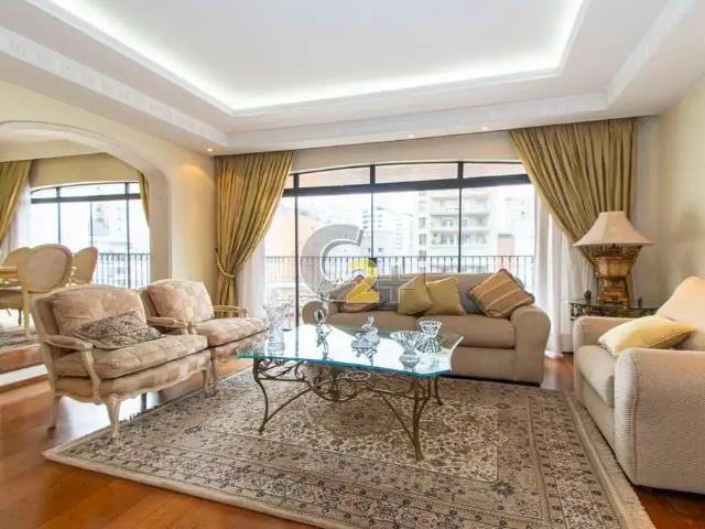 Apartamento para Venda em São Paulo/SP Santa Cecília 5 Quartos