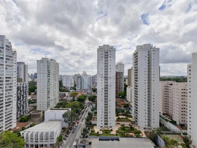 Apartamento para Venda em São Paulo/SP Santo Amaro 2 Quartos