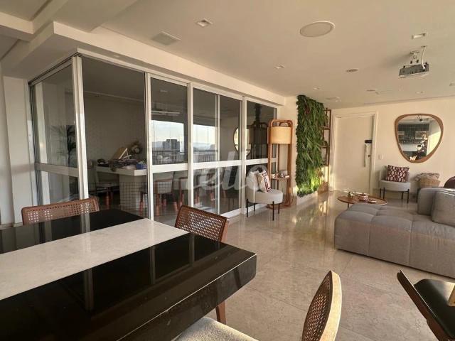 Apartamento para Venda em São Paulo/SP Tatuapé 3 Quartos