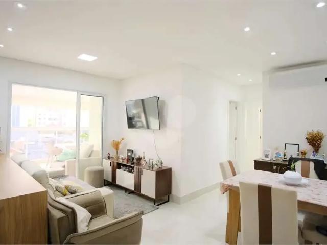 Apartamento para Venda em São Paulo/SP Tatuapé 2 Quartos