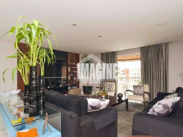 Apartamento para Venda em São Paulo/SP Tatuapé 4 Quartos
