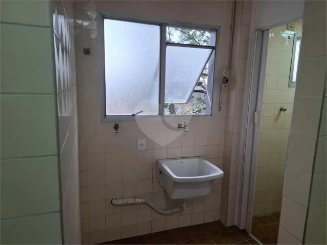 Apartamento para Venda em São Paulo/SP Vila Constança 2 Quartos