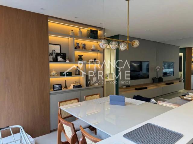 Apartamento para Venda em São Paulo/SP Vila Anastácio 3 Quartos