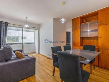 Apartamento à venda em Praça Whitaker Penteado - Varanda