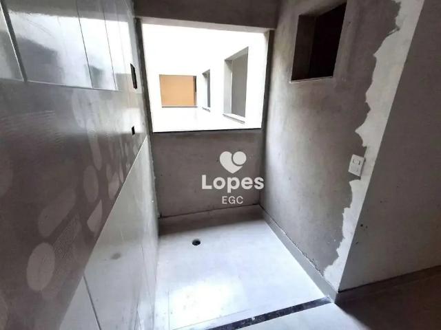 Apartamento para Venda em São Paulo/SP Vila IVG 2 Quartos
