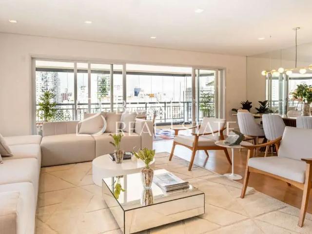 Apartamento para Venda em São Paulo/SP Vila Olímpia 4 Quartos