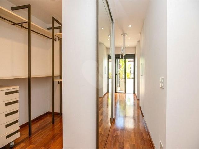 Apartamento para Venda em São Paulo/SP Vila Olímpia 2 Quartos