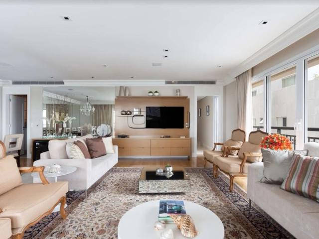 Apartamento para Venda em São Paulo/SP Vila Olímpia 3 Quartos
