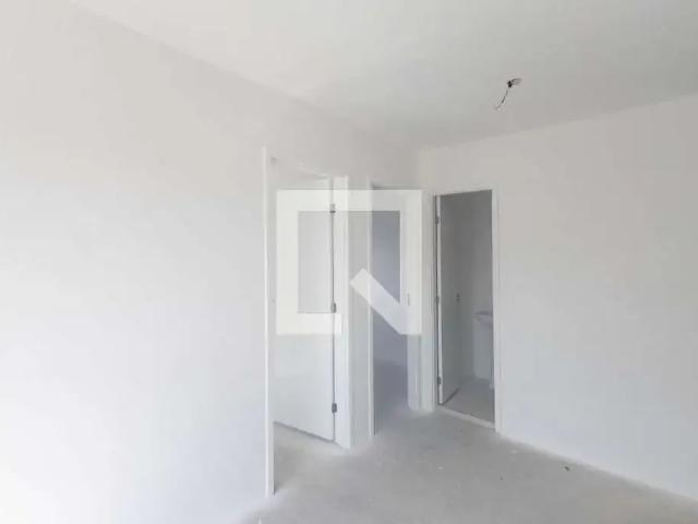 Apartamento para Venda em São Paulo/SP Vila Mazzei 2 Quartos