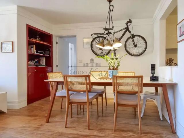 Apartamento para Venda em São Paulo/SP Vila Madalena 3 Quartos