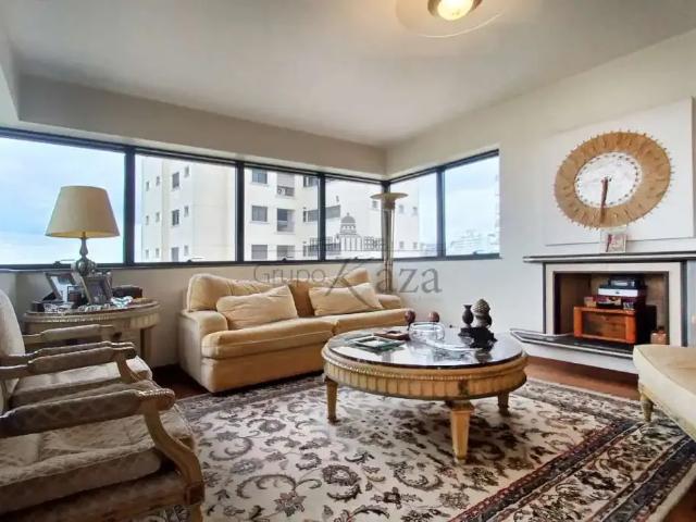 Apartamento para Venda em São Paulo/SP Vila Mariana 5 Quartos