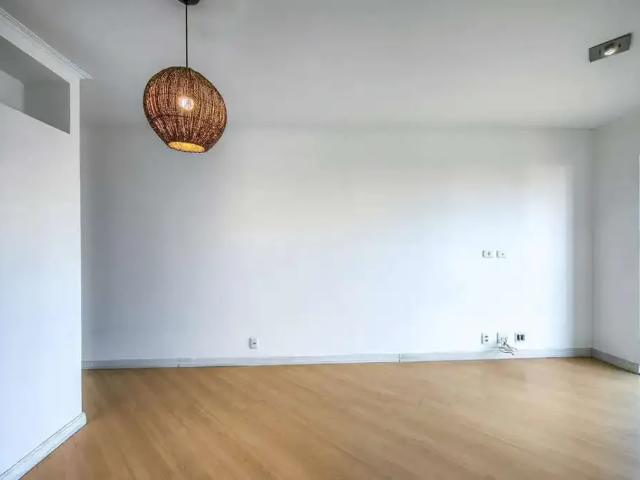 Apartamento para Venda em São Paulo/SP Vila Sofia 2 Quartos