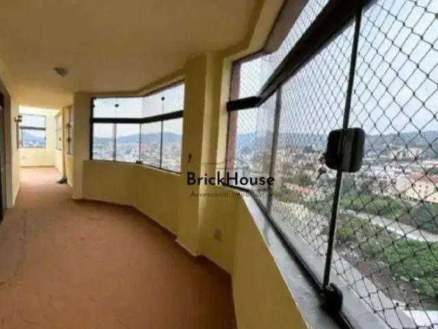 Apartamento para Venda em São Roque/SP Centro 4 Quartos