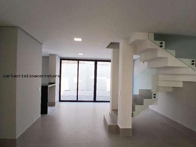 Apartamento para Venda em São Sebastião/SP Camburi 5 Quartos