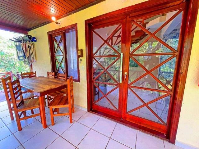 Apartamento para Venda em São Sebastião/SP Maresias 3 Quartos