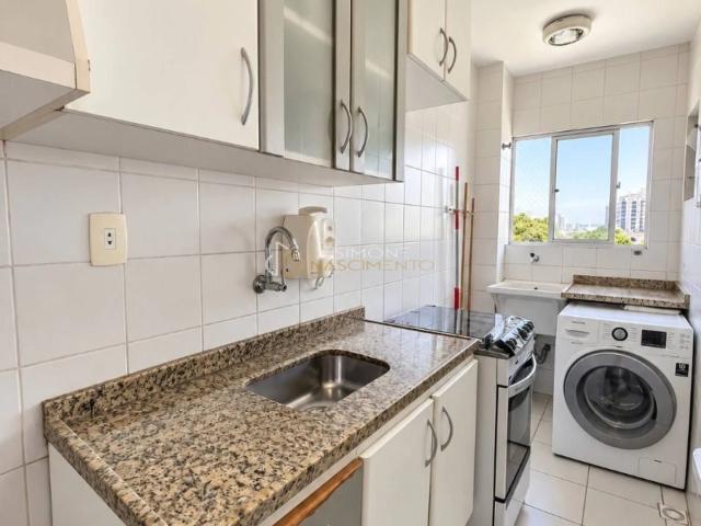 Apartamento para Venda em Salvador/BA Costa Azul 2 Quartos