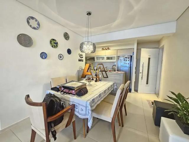 Apartamento para Venda em Salvador/BA Costa Azul 2 Quartos