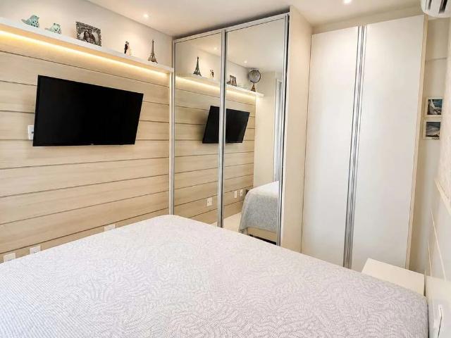 Apartamento para Venda em Salvador/BA Costa Azul 3 Quartos