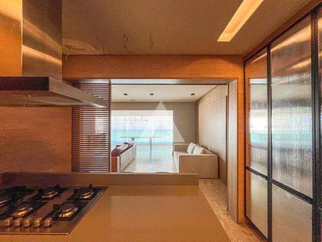Apartamento para Venda em Salvador/BA Caminho das Árvores 4 Quartos