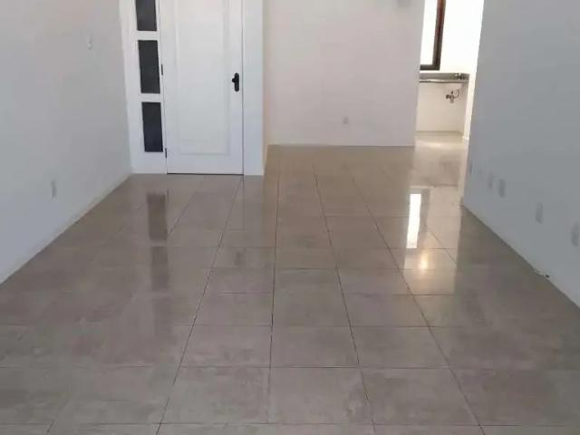 Apartamento para Venda em Salvador/BA Caminho das Árvores 4 Quartos