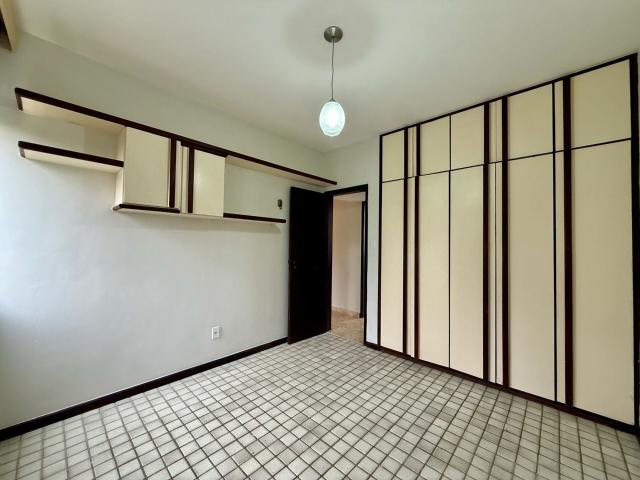 Apartamento para Venda em Salvador/BA Caminho das Árvores 3 Quartos