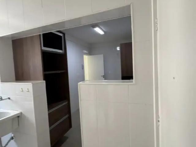 Apartamento para Venda em Salvador/BA Caminho das Árvores 3 Quartos