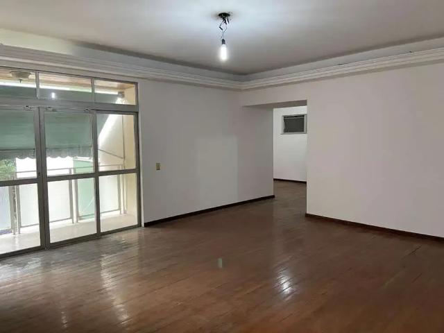 Apartamento para Venda em Salvador/BA Campo Grande 3 Quartos