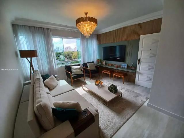 Apartamento para Venda em Salvador/BA Campo Grande 3 Quartos