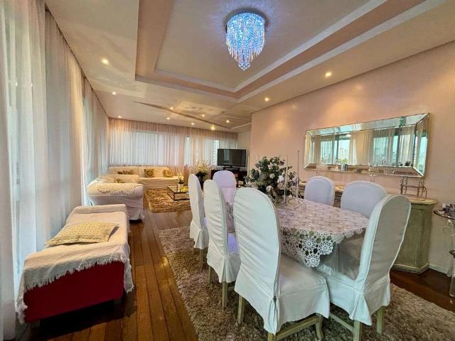Apartamento para Venda em Salvador/BA Campo Grande 4 Quartos