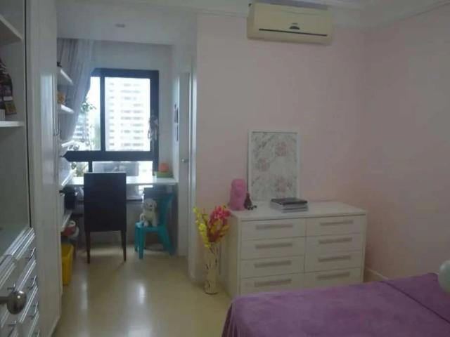 Apartamento para Venda em Salvador/BA Candeal 4 Quartos