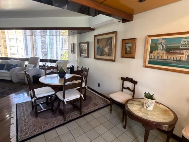 Apartamento para Venda em Salvador/BA Candeal 3 Quartos
