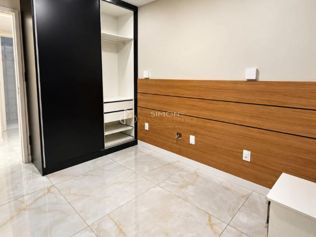 Apartamento para Venda em Salvador/BA Candeal 3 Quartos