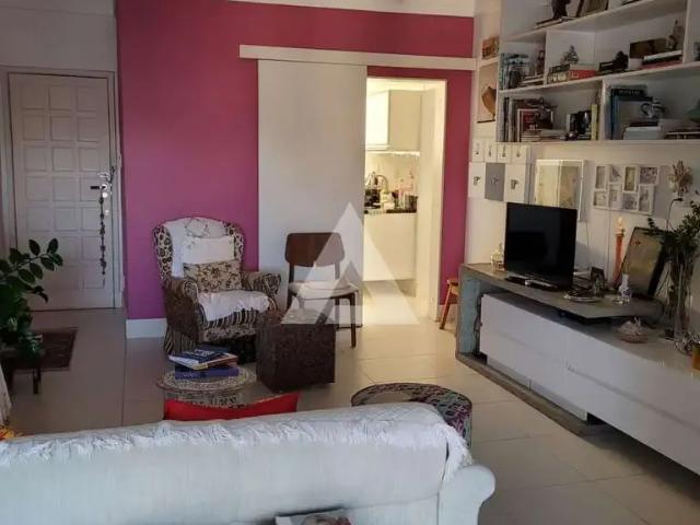 Apartamento para Venda em Salvador/BA Amaralina 2 Quartos