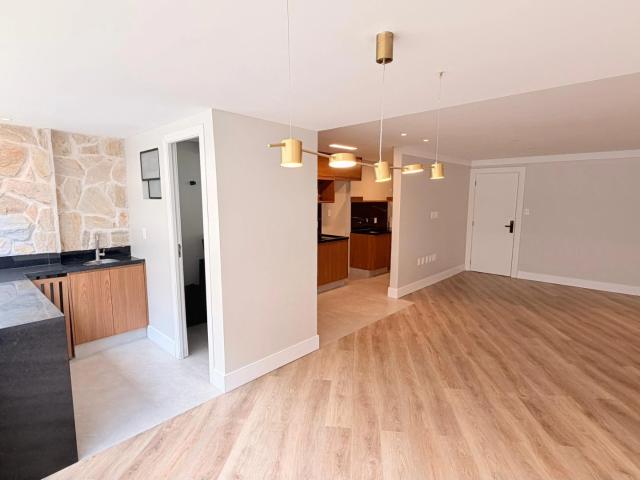 Apartamento para Venda em Salvador/BA Alphaville I 2 Quartos