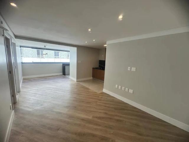 Apartamento para Venda em Salvador/BA Alphaville I 2 Quartos