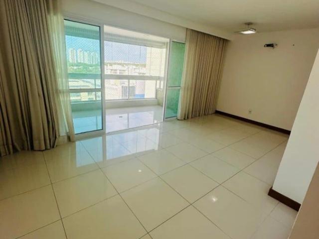 Apartamento para Venda em Salvador/BA Alphaville I 3 Quartos